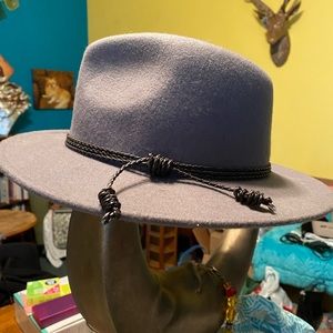 Women’s Fedora hat